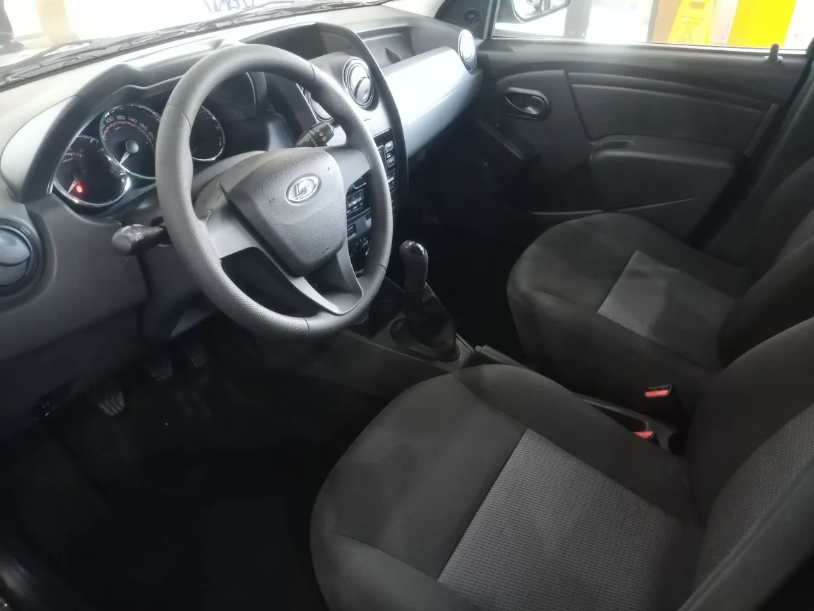 LADA LARGUS 1.6 MT (106 л.с.)