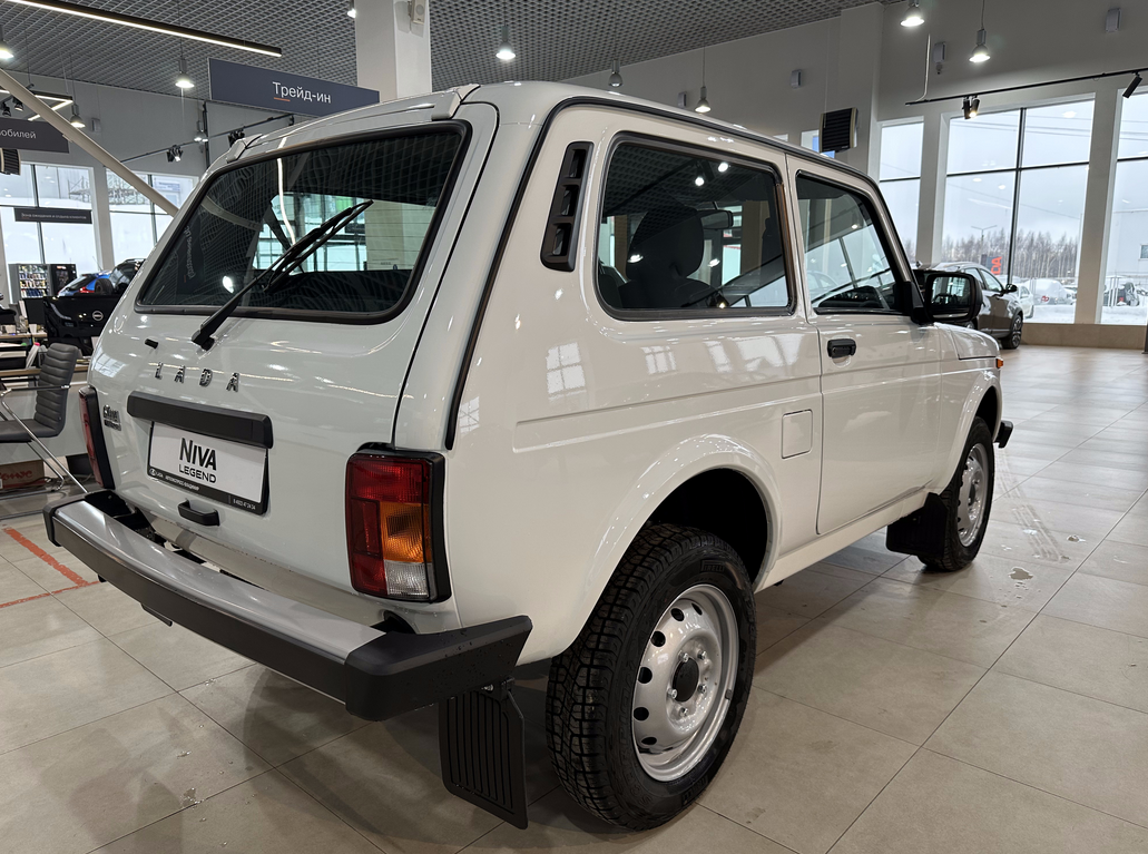 LADA NIVA LEGEND 1.7 MT (83 л.с.) 4WD