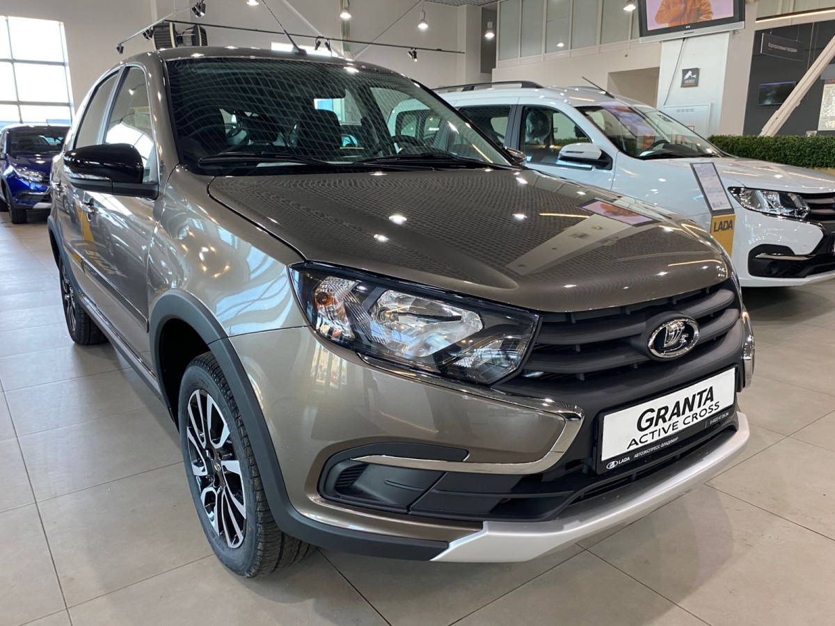 LADA GRANTA Active Cross 1.6 MT (106 л.с.)