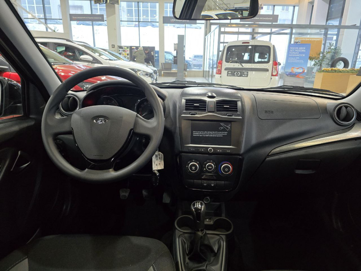 LADA GRANTA 1.6 MT (106 л.с.)