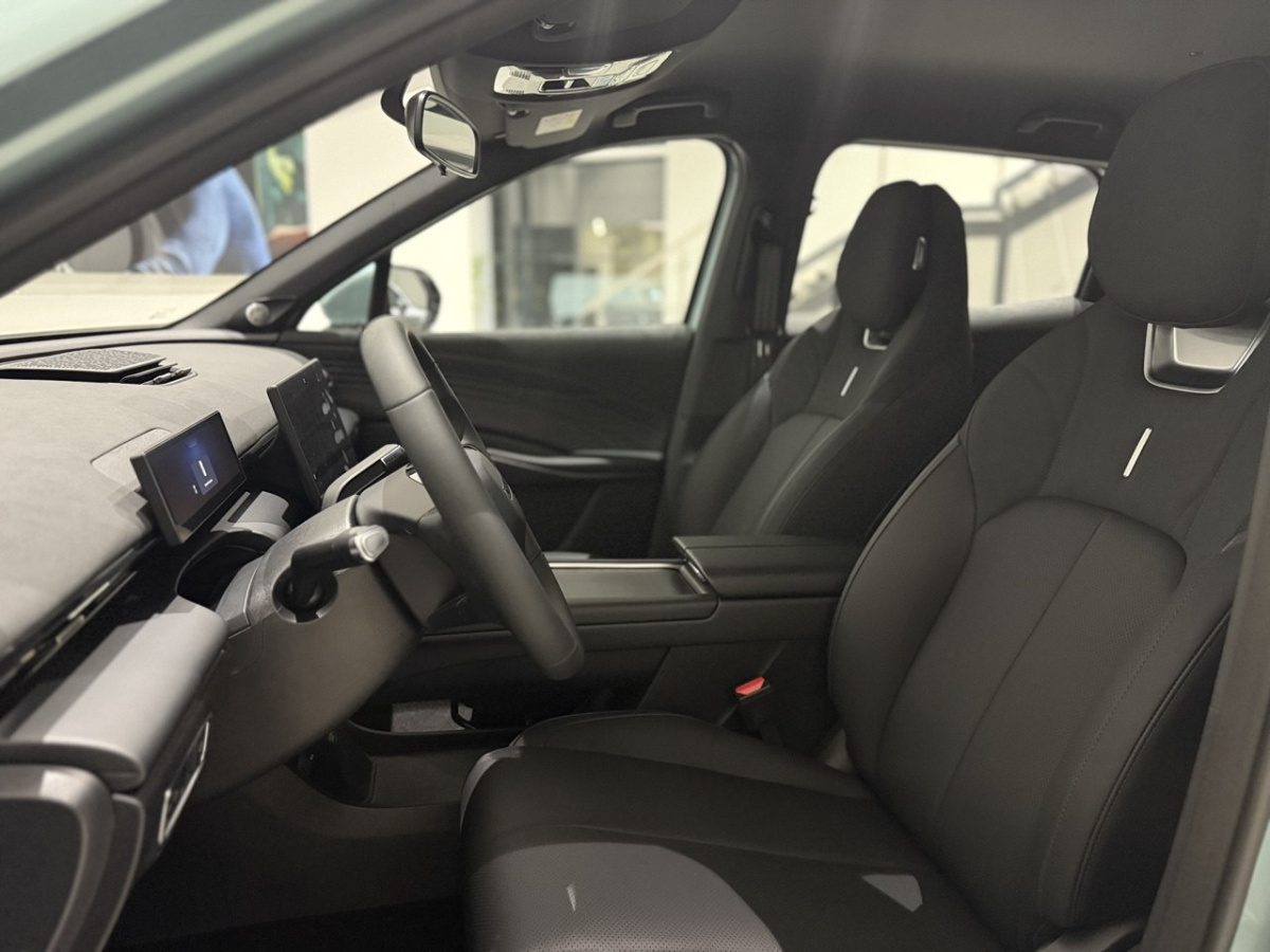 OMODA C7 1.6 AMT (150 л.с.) 4WD