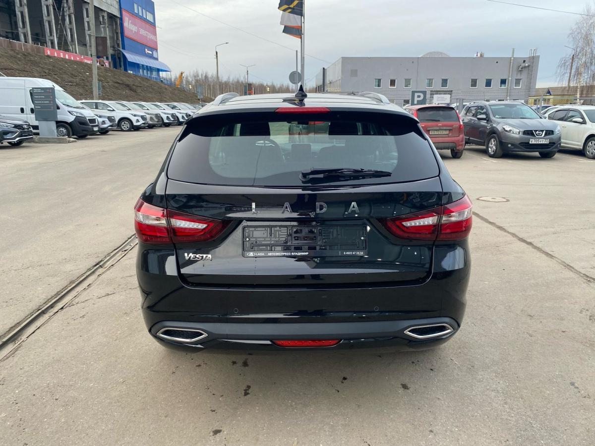 LADA VESTA SW 1.8 CVT (122 л.с.)