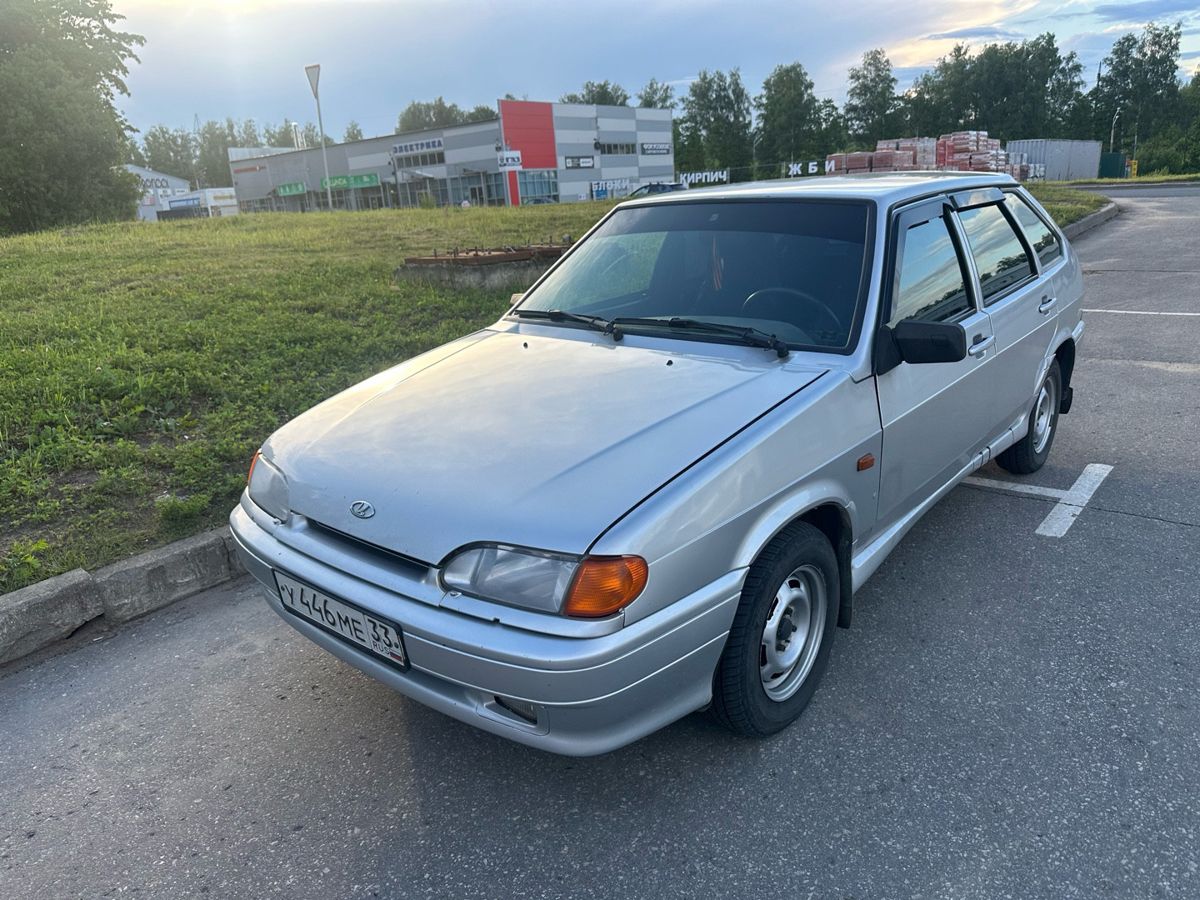 Lada (ВАЗ) 2114 1.6 MT (81 л.с.)