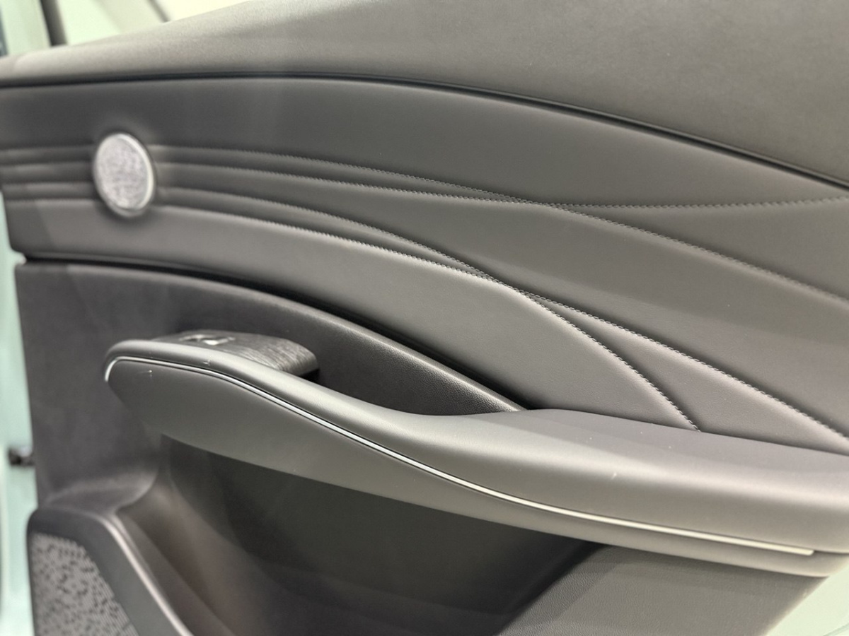 OMODA C7 1.6 AMT (150 л.с.)