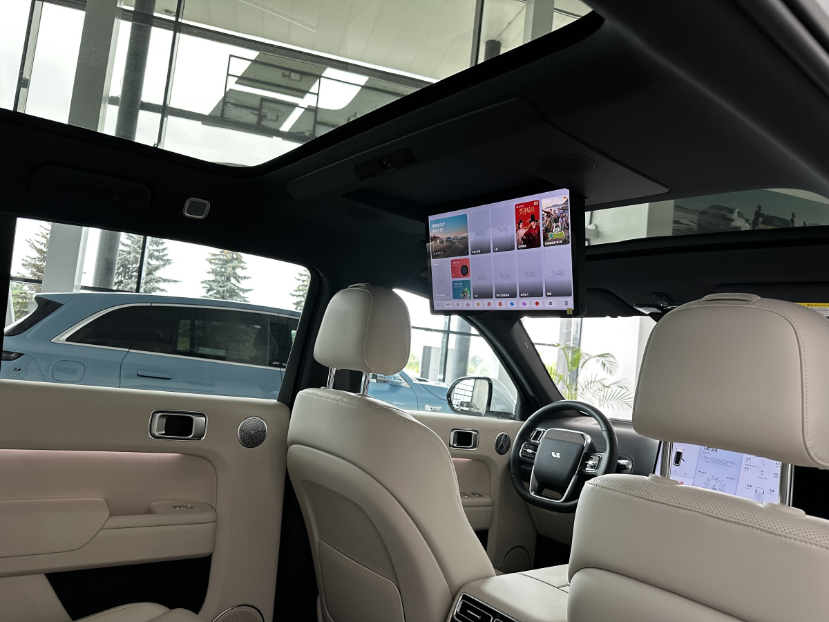 LIXIANG L7 52.3 kWh 1.5hyb AT (449 л.с.) 4WD
