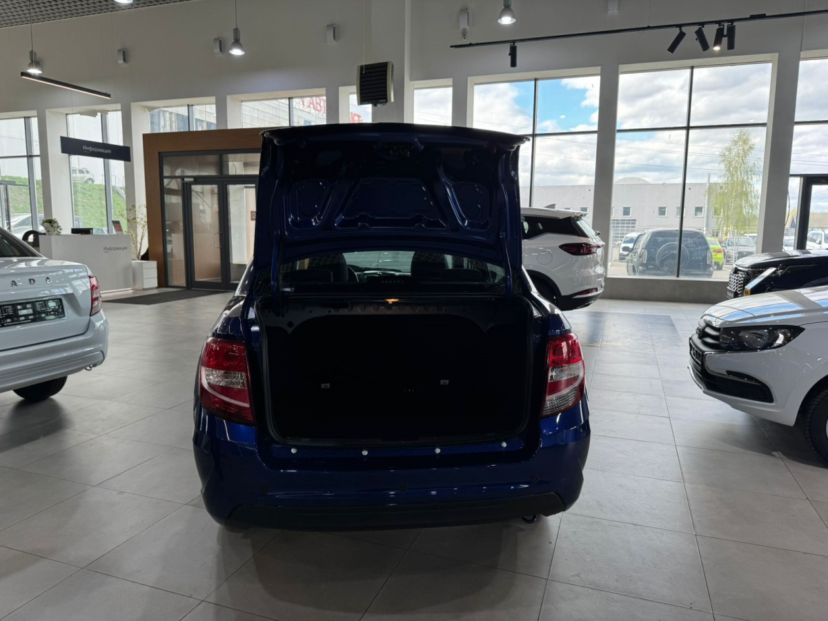 LADA GRANTA 1.6 MT (90 л.с.)