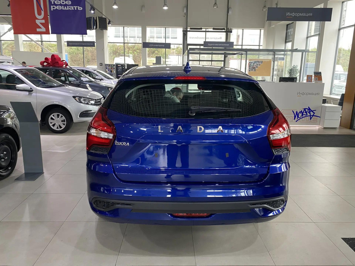 LADA ISKRA SW 1.6 CVT (106 л.с.)