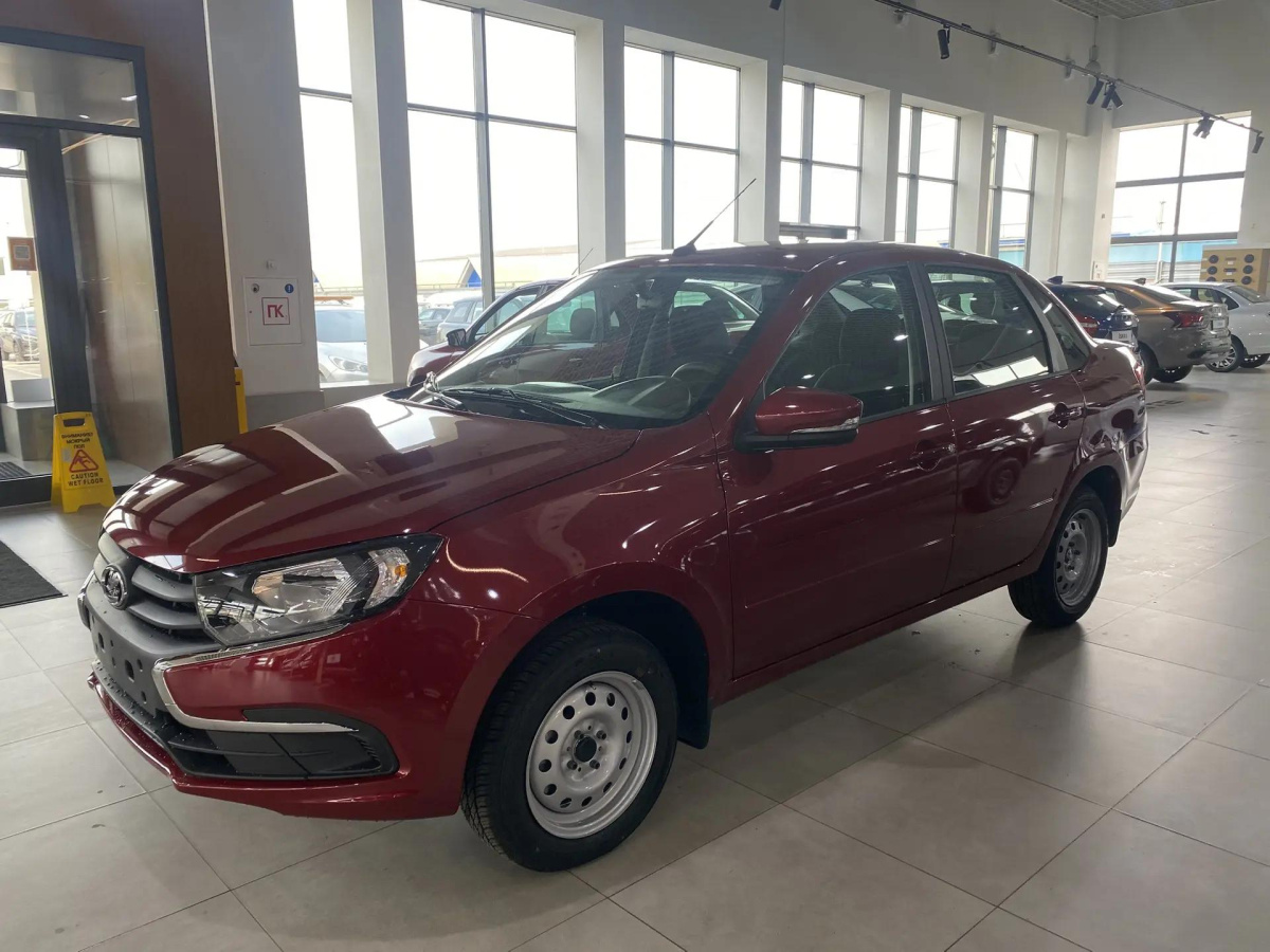 LADA GRANTA 1.6 MT (90 л.с.)