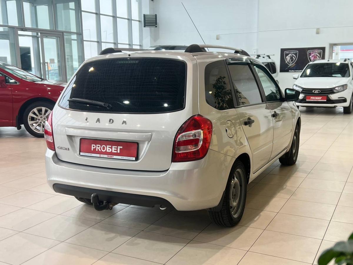 LADA (ВАЗ) Granta, I Рестайлинг 1.6 MT (87 л.с.)