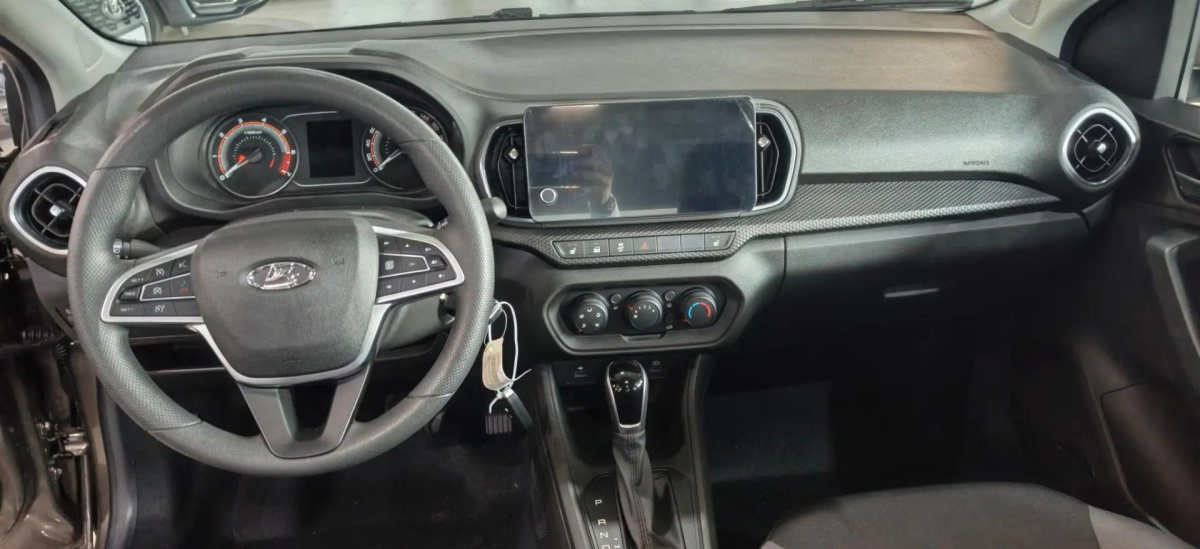 LADA ISKRA 1.6 CVT (106 л.с.)