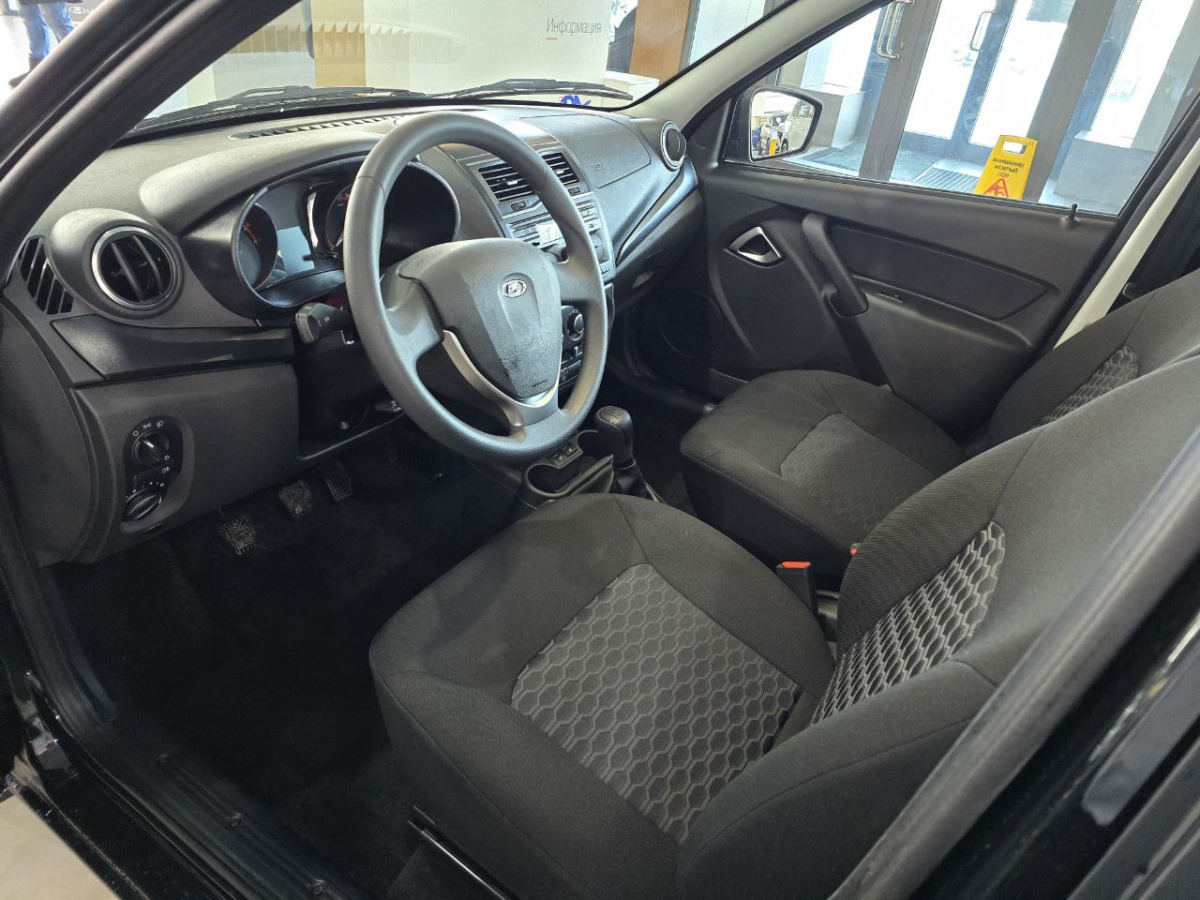 LADA GRANTA 1.6 MT (90 л.с.)