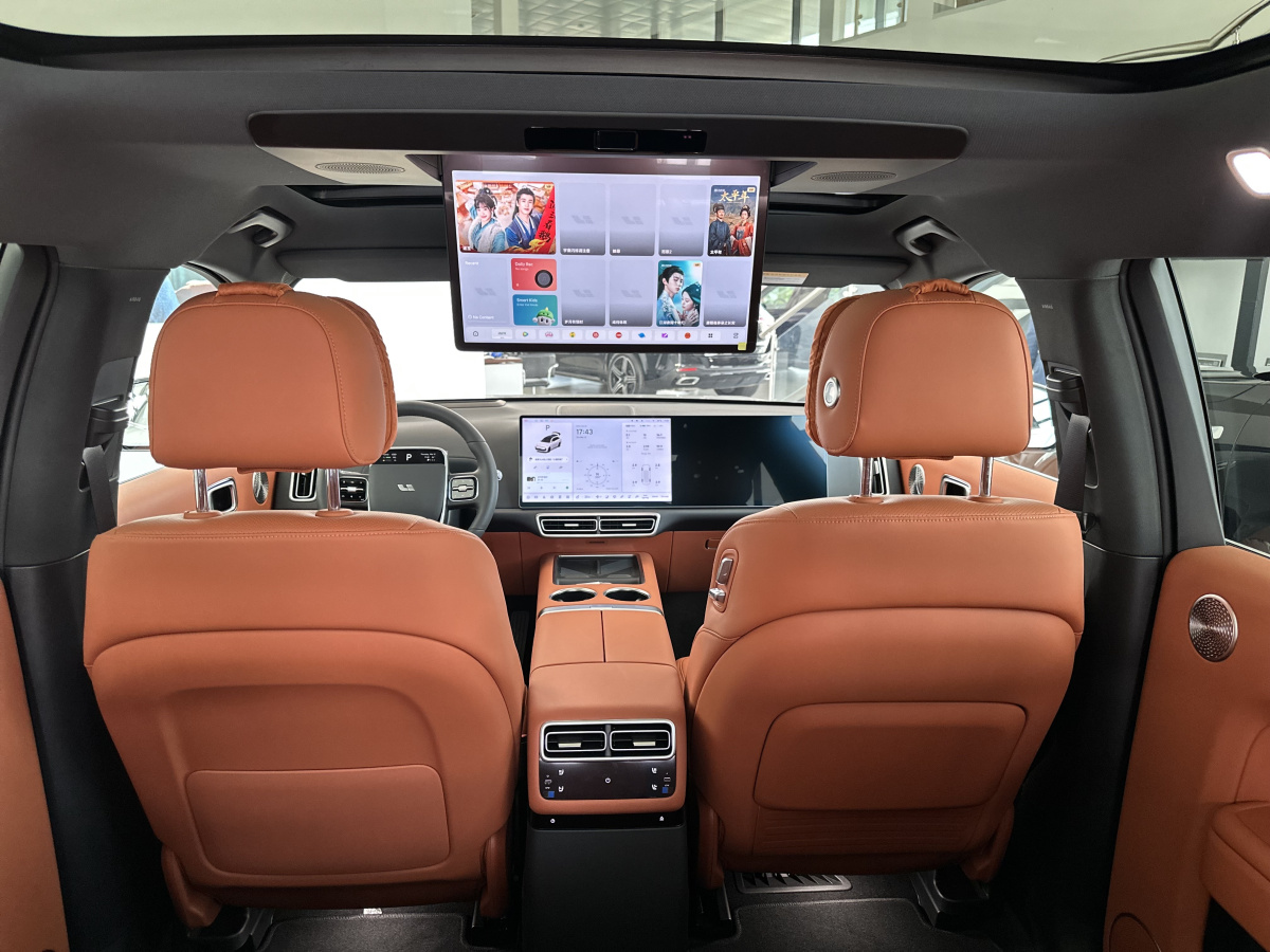 LIXIANG L7 52.3 kWh 1.5hyb AT (449 л.с.) 4WD