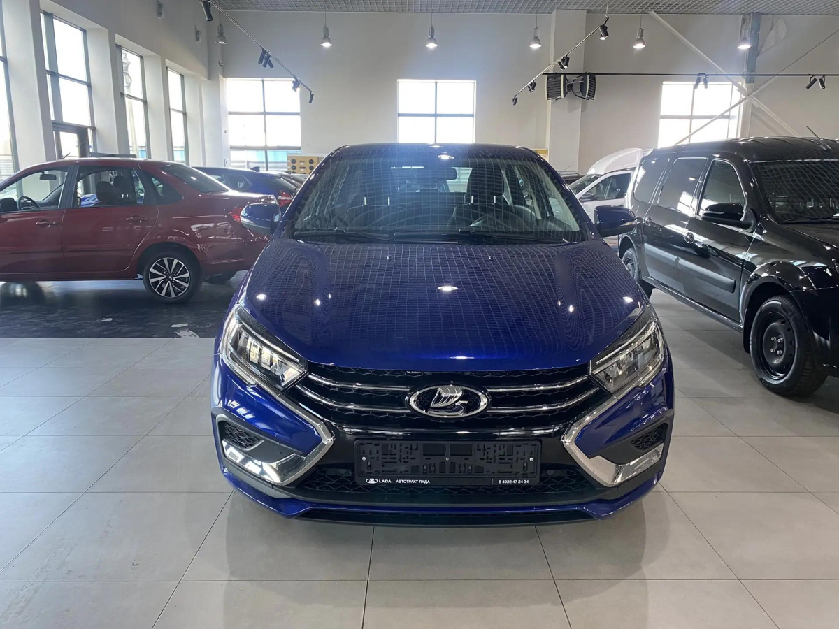 LADA VESTA 1.6 CVT (106 л.с.)