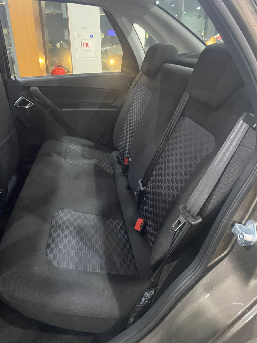 LADA GRANTA 1.6 MT (90 л.с.)