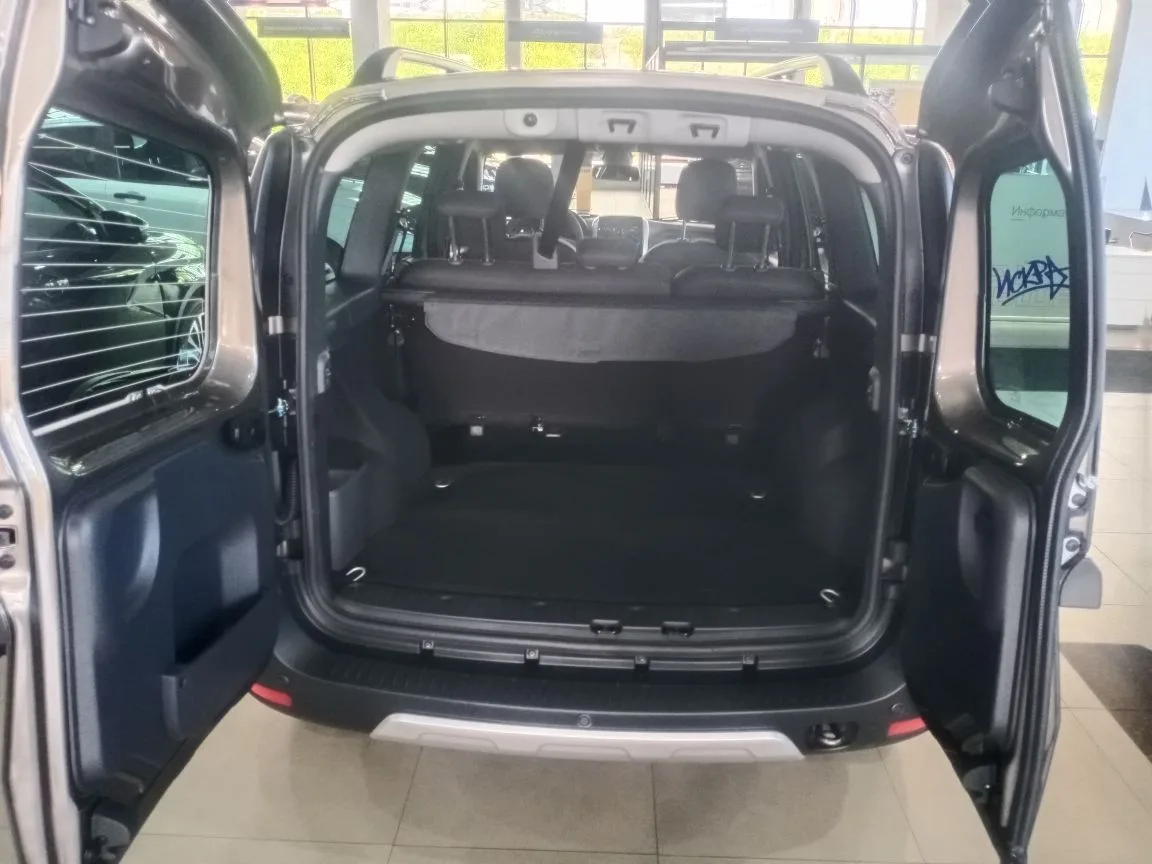LADA LARGUS Cross 1.6 MT (106 л.с.)