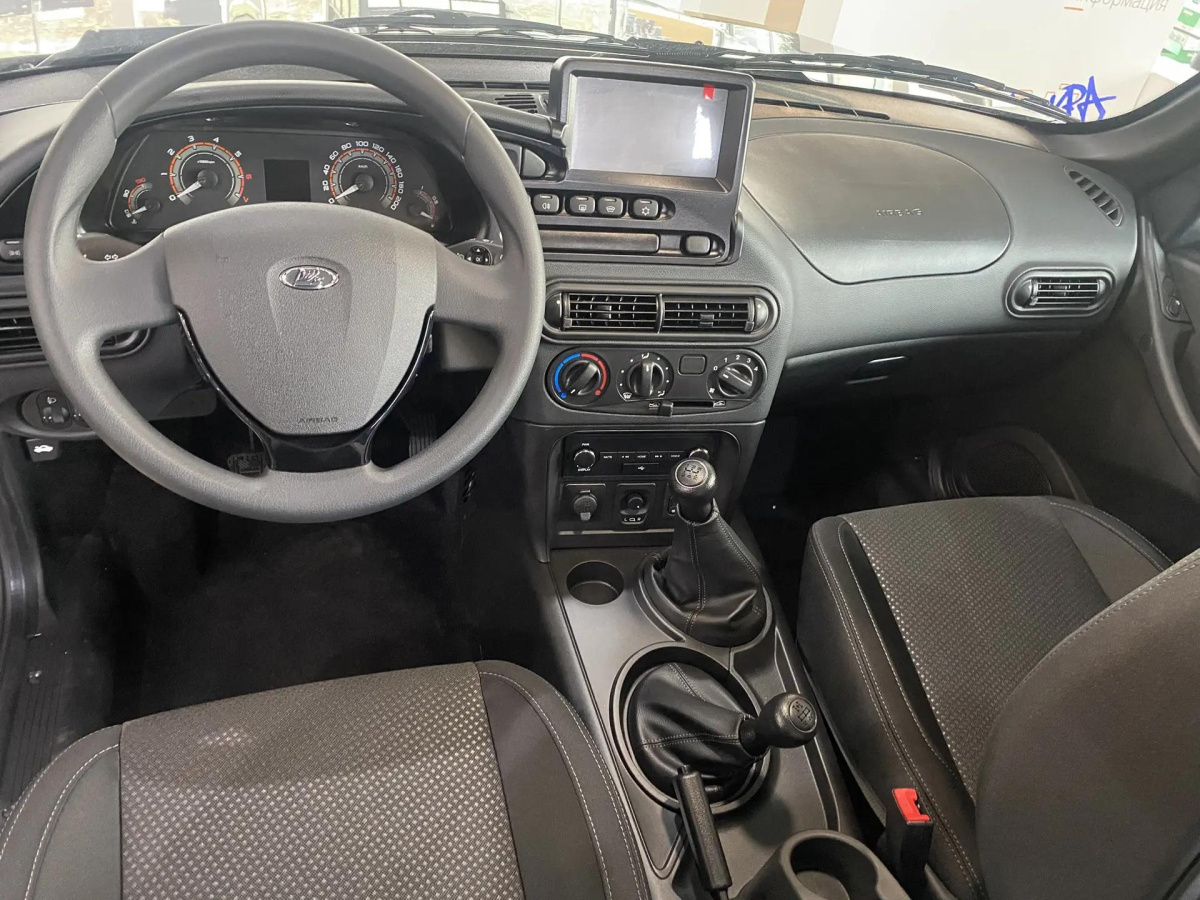 LADA NIVA TRAVEL 1.8 MT (90 л.с.) 4WD