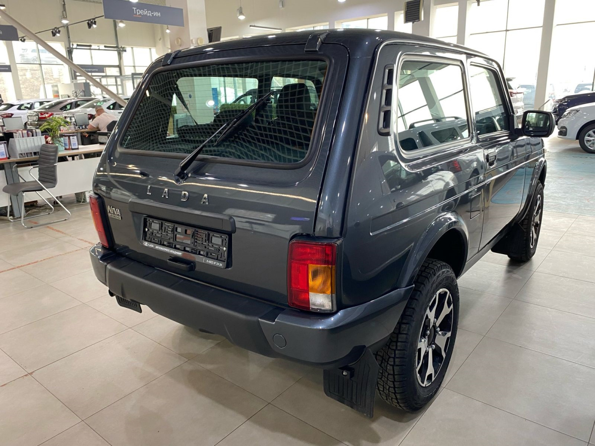 LADA NIVA LEGEND 1.7 MT (83 л.с.) 4WD