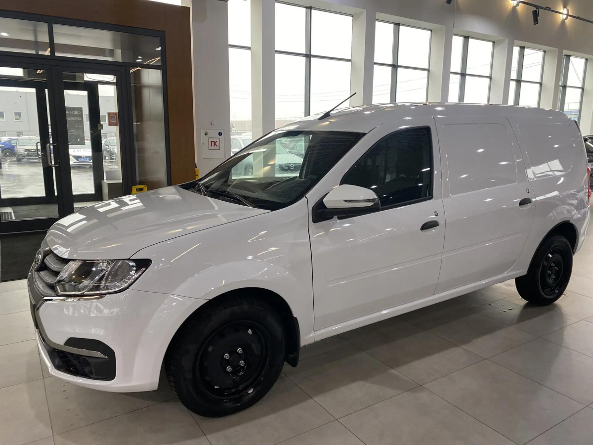 LADA LARGUS 1.6 MT (90 л.с.)
