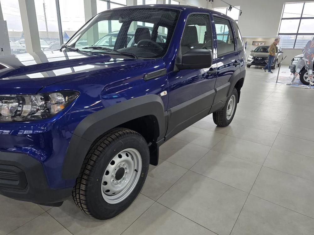 LADA NIVA TRAVEL 1.8 MT (90 л.с.) 4WD