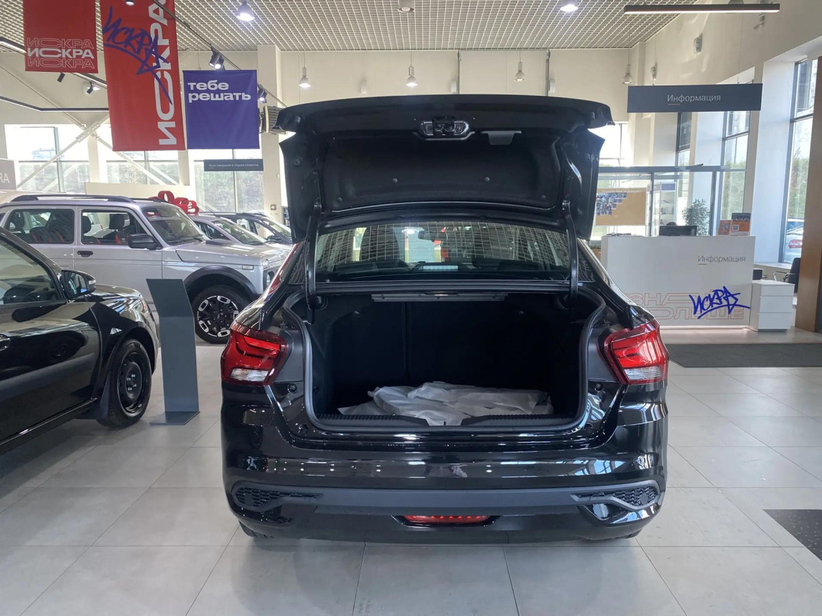 LADA ISKRA 1.6 CVT (106 л.с.)