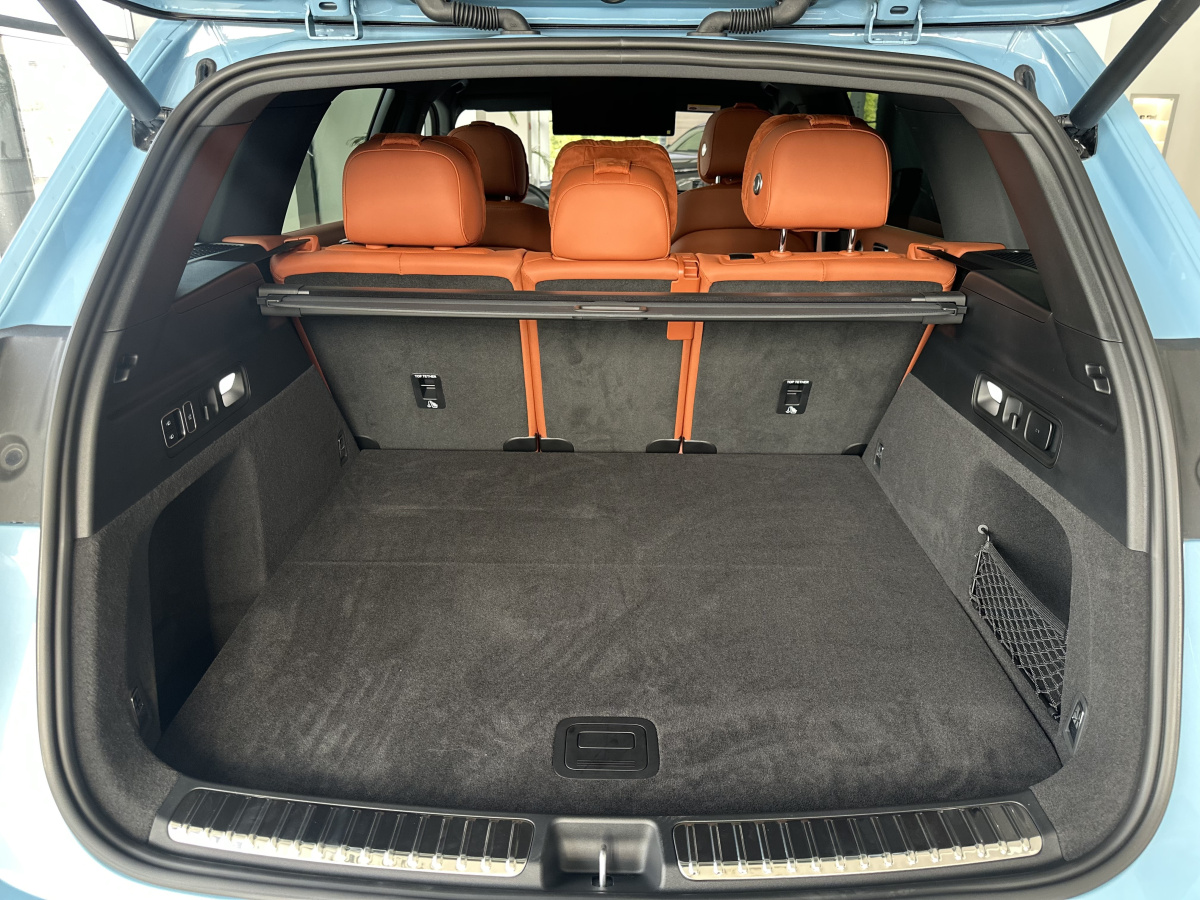 LIXIANG L7 52.3 kWh 1.5hyb AT (449 л.с.) 4WD