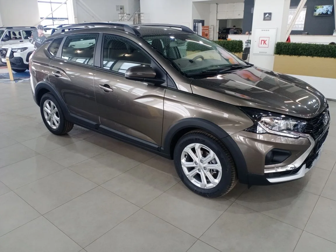 LADA ISKRA 1.6 CVT (106 л.с.)