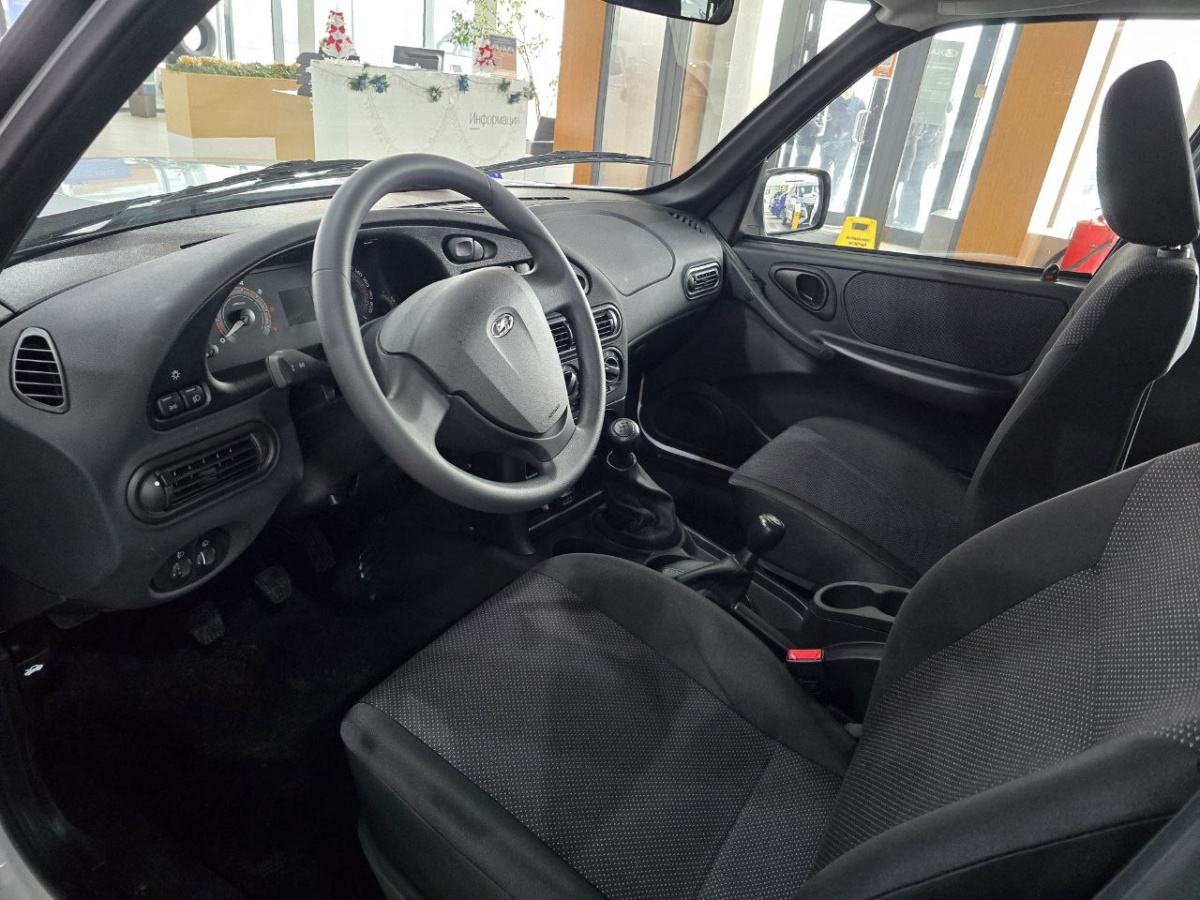 LADA NIVA TRAVEL 1.8 MT (90 л.с.) 4WD