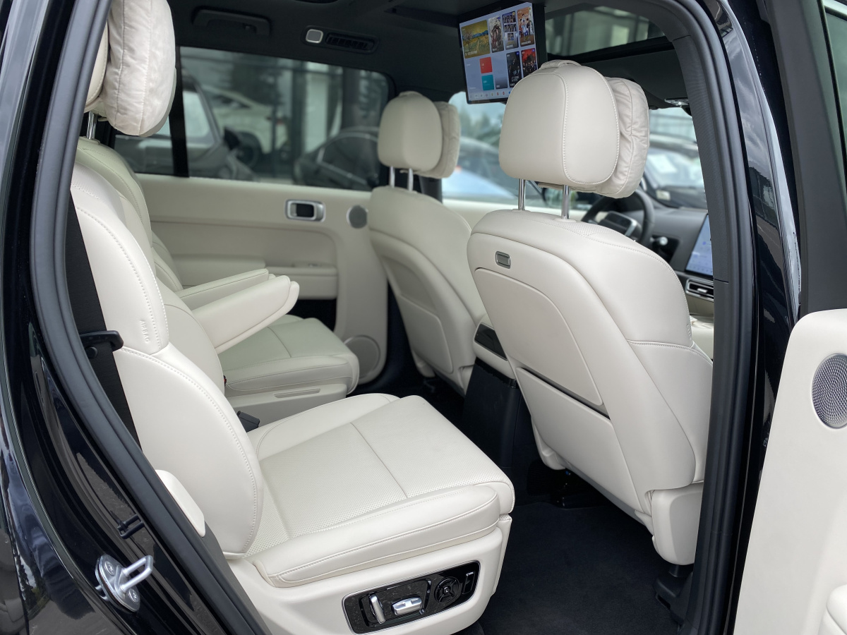 LIXIANG L9 52.3 kWh 1.5hyb AT (449 л.с.) 4WD