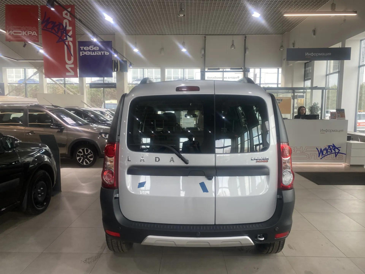 LADA LARGUS Cross 1.6 MT (106 л.с.)