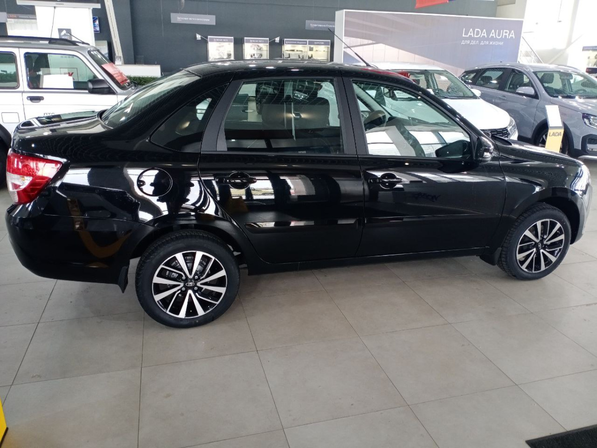 LADA GRANTA 1.6 MT (106 л.с.)