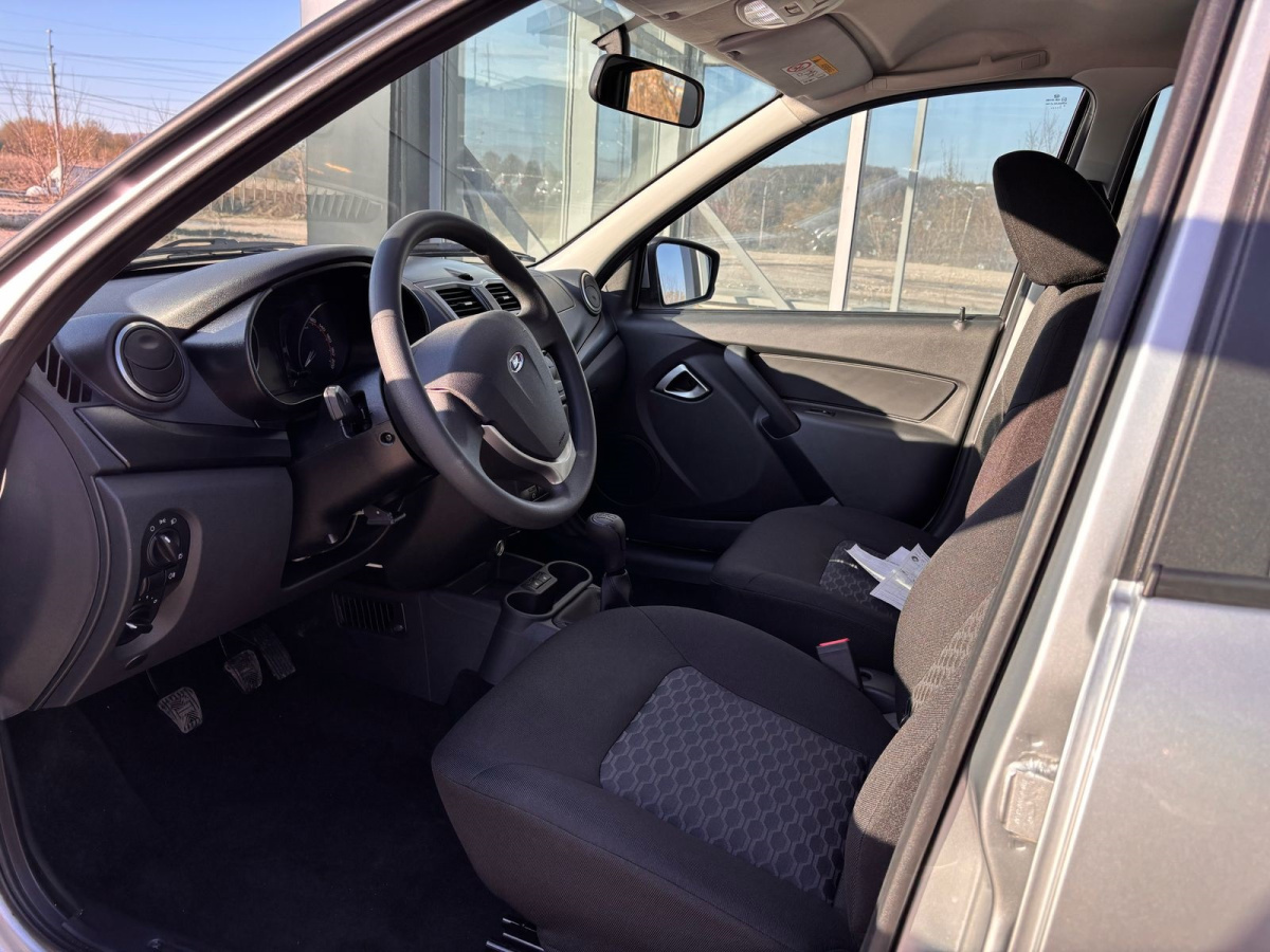 LADA GRANTA 1.6 MT (90 л.с.)