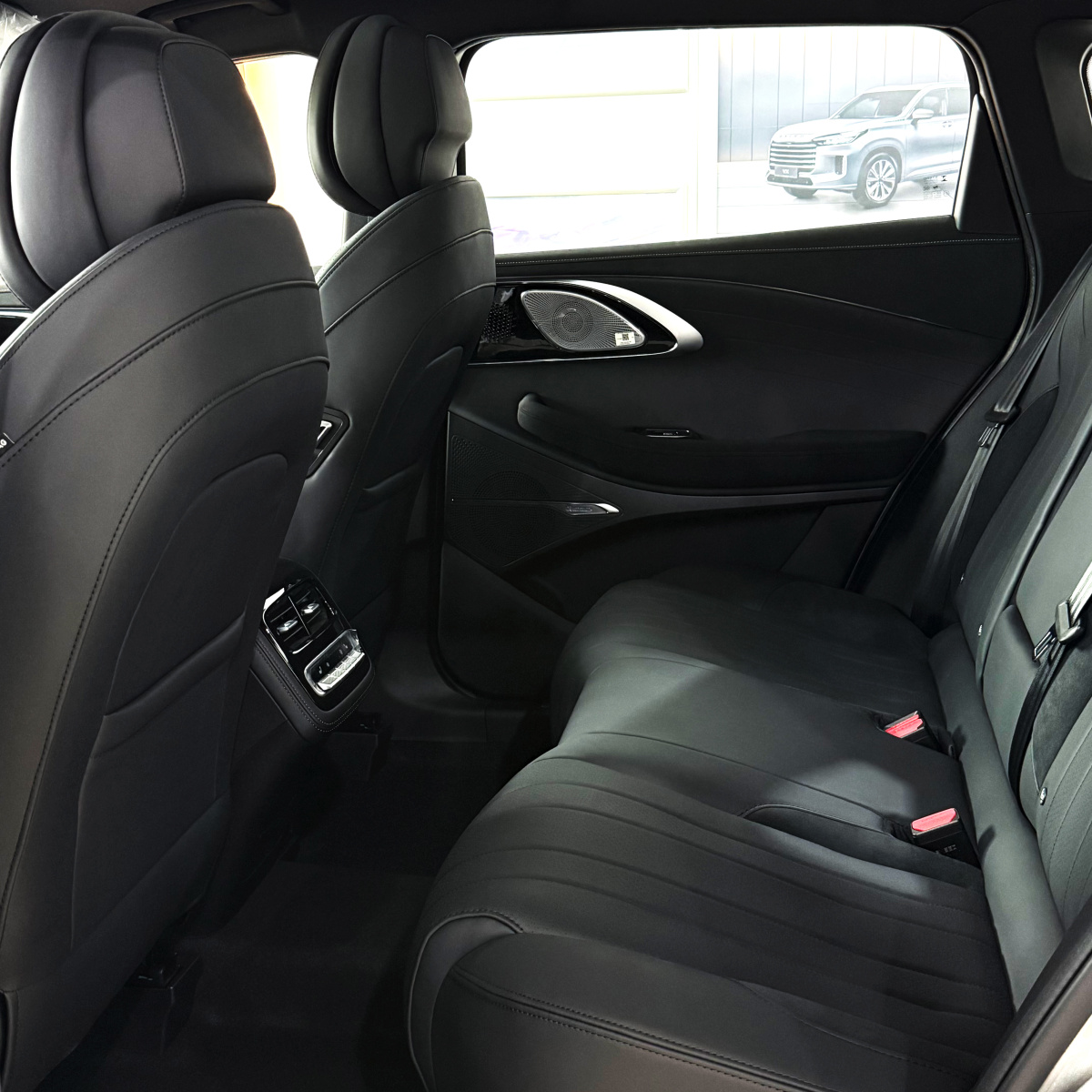 EXEED TXL FL 2.0 AT (197 л.с.) 4WD