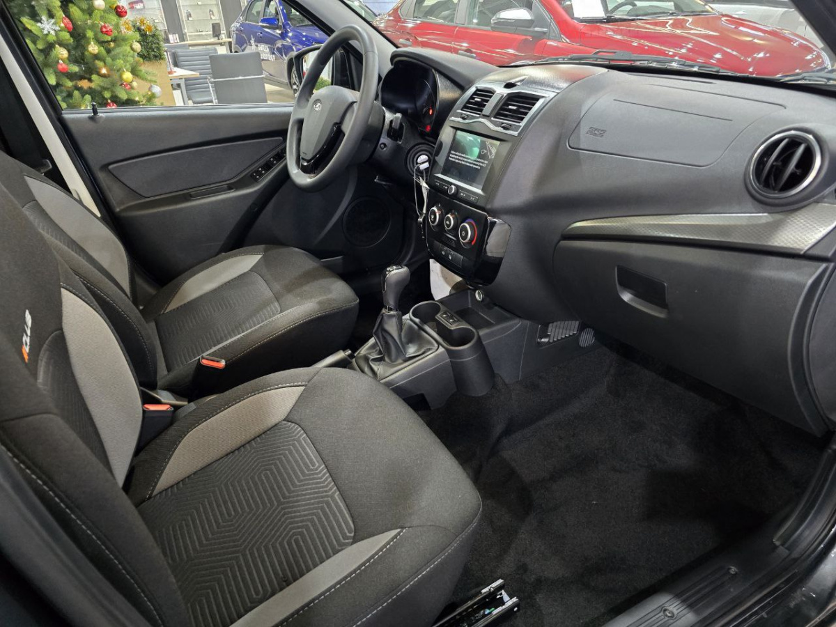LADA GRANTA 1.6 MT (106 л.с.)