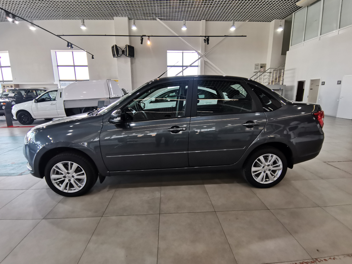 LADA GRANTA 1.6 MT (90 л.с.)