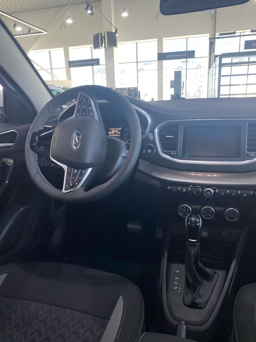 LADA VESTA 1.8 CVT (122 л.с.)