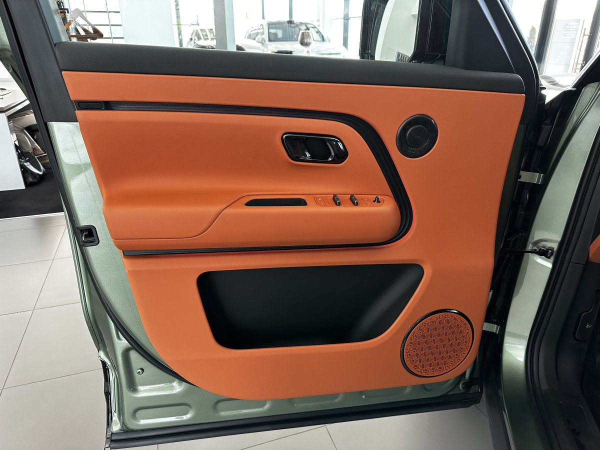 ROX ADAMAS 1.5hyb AT (476 л.с.) 4WD