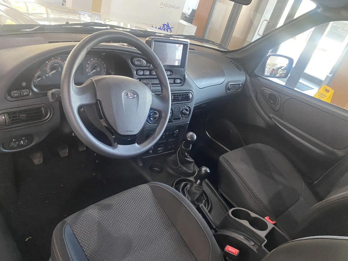 LADA NIVA TRAVEL 1.8 MT (90 л.с.) 4WD