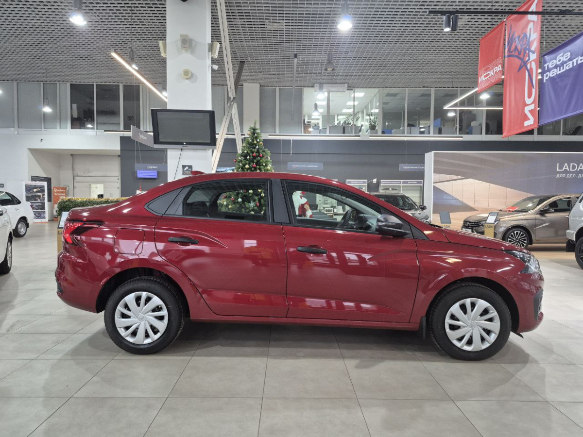 LADA ISKRA 1.6 МТ (106 л.с.)