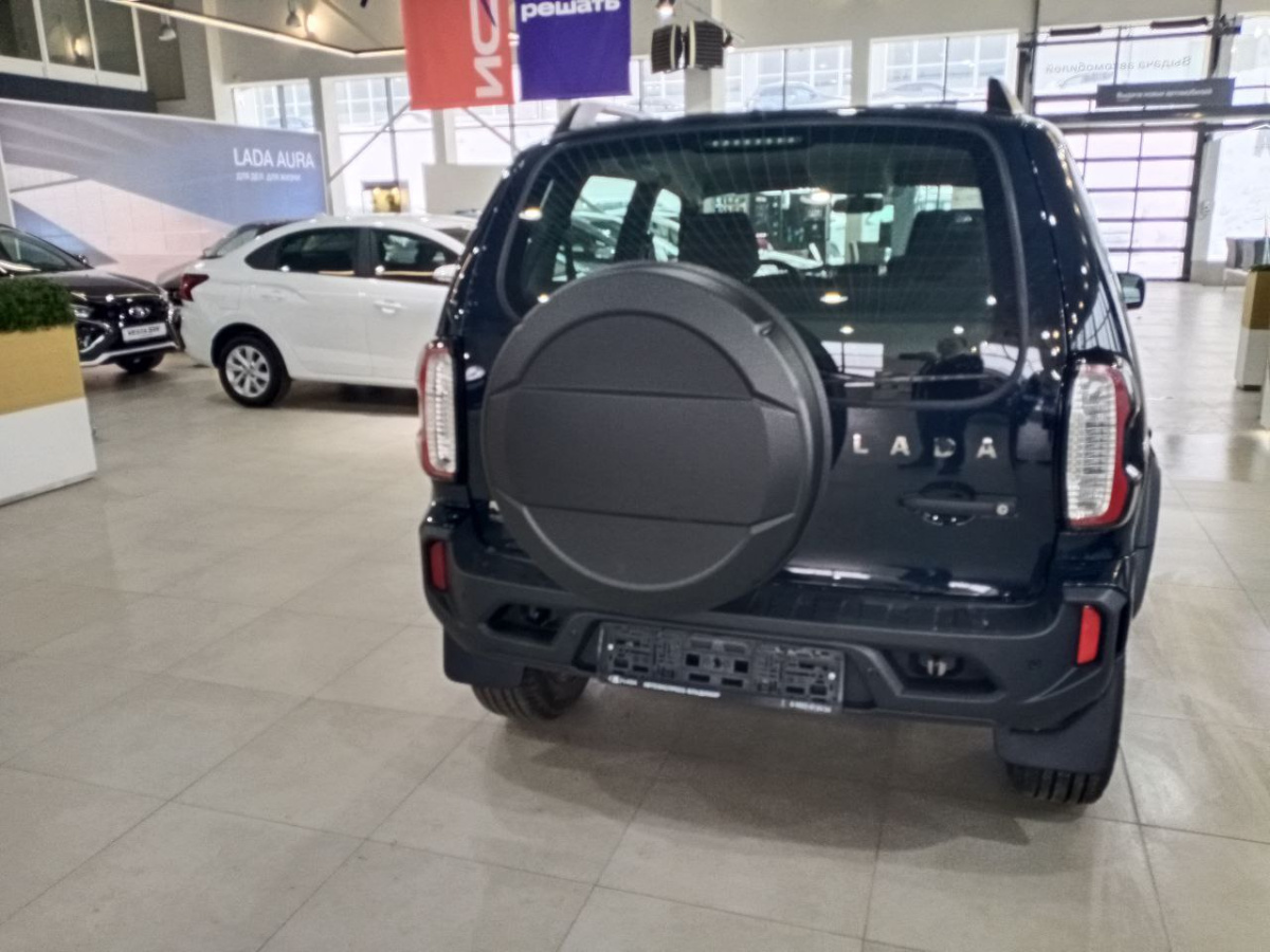 LADA NIVA TRAVEL 1.8 MT (90 л.с.) 4WD