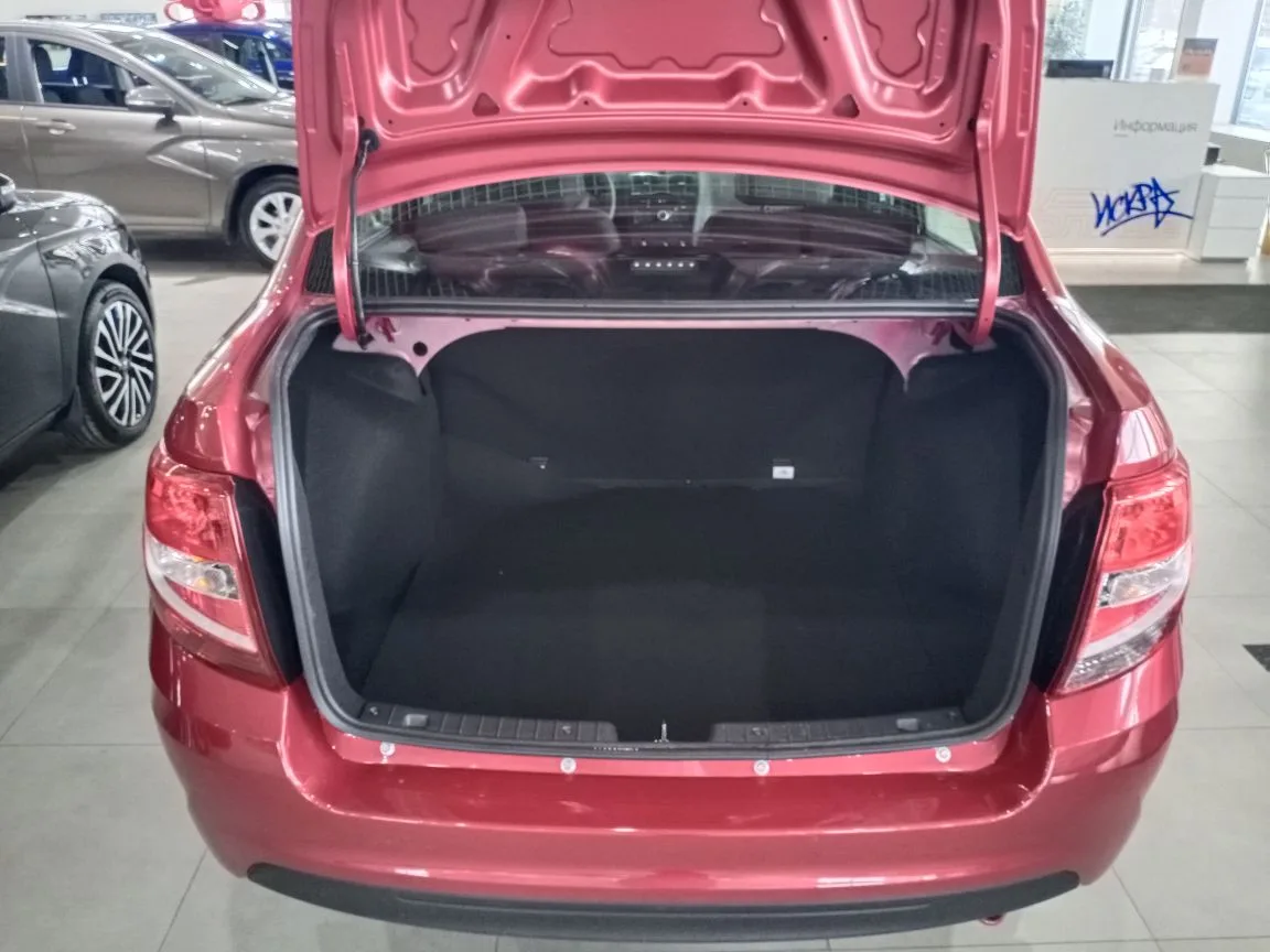 LADA GRANTA 1.6 MT (90 л.с.)