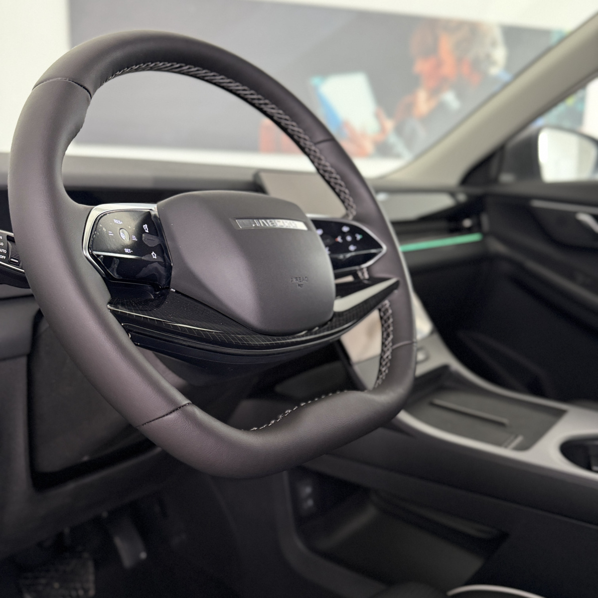 JAECOO J6 1.5 AMT (147 л.с.)