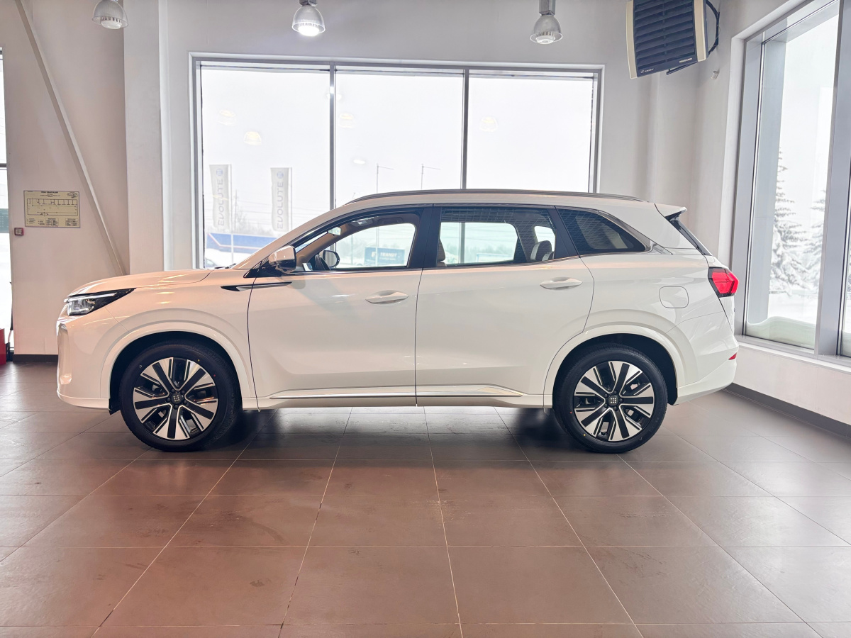 EVOLUTE I-SPACE 1.5hyb CVT (218 л.с.)