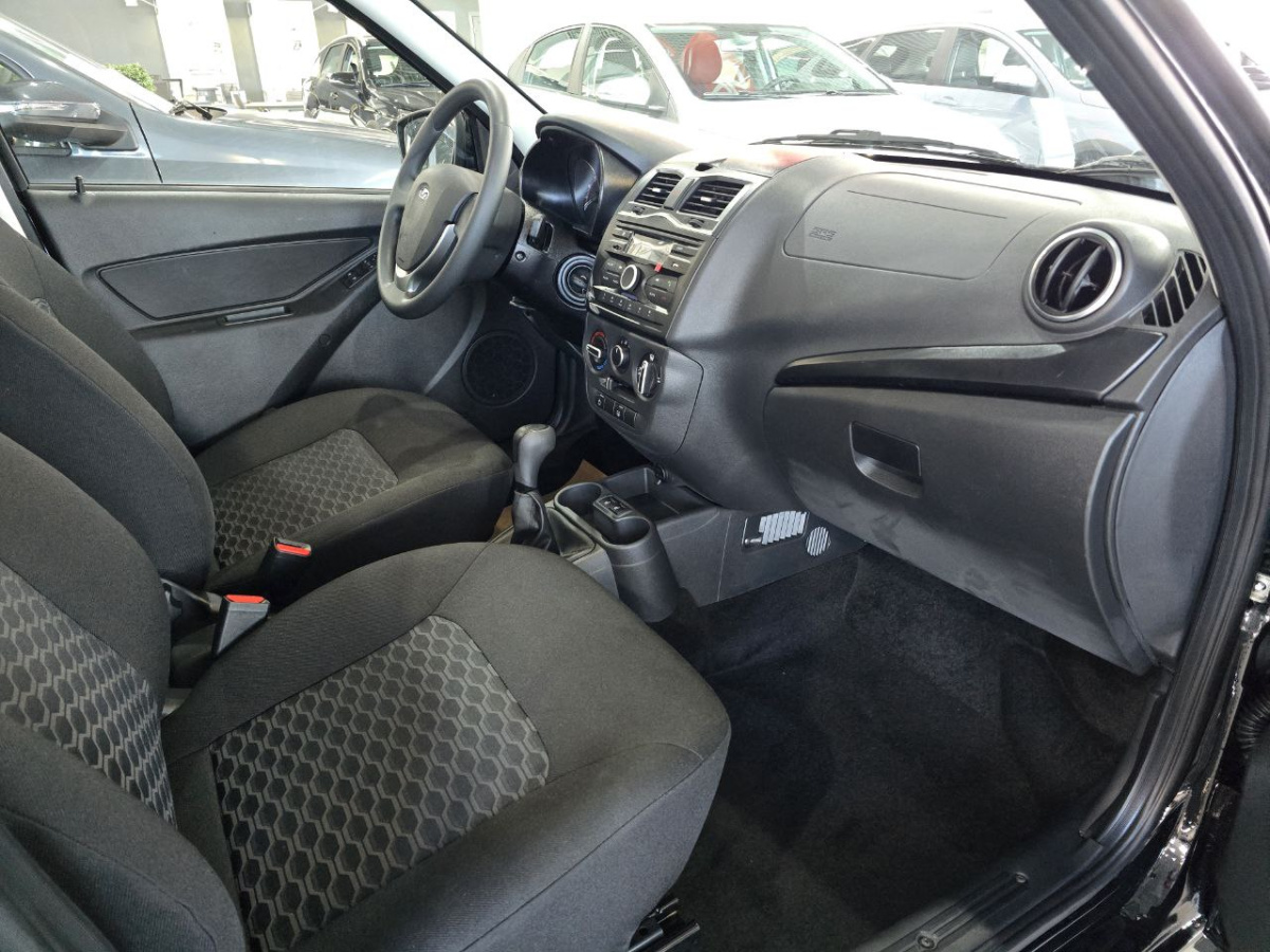 LADA GRANTA 1.6 MT (90 л.с.)