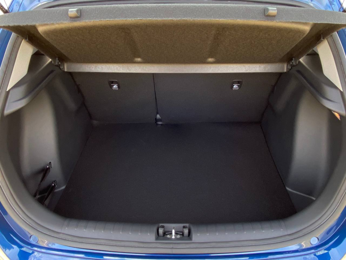 SOLARIS KRX 1.6 AT (123 л.с.)