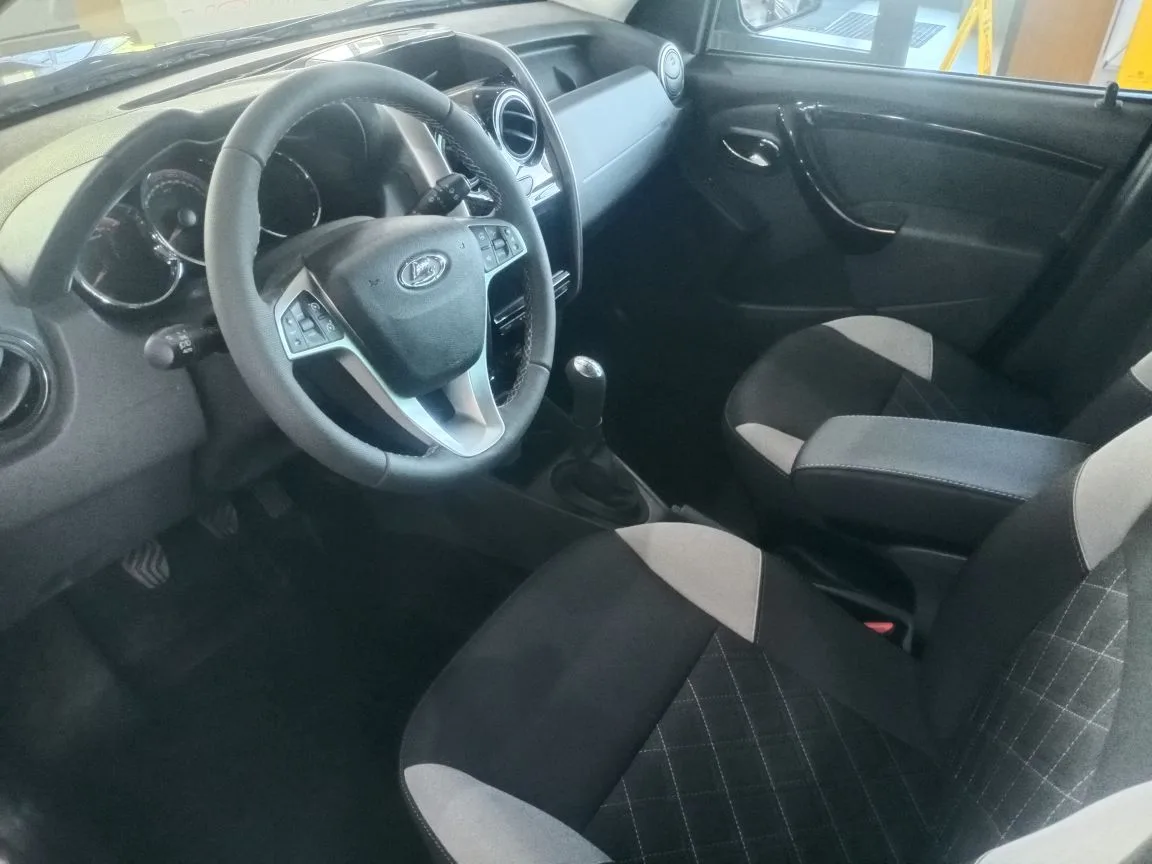 LADA LARGUS Cross 1.6 MT (106 л.с.)