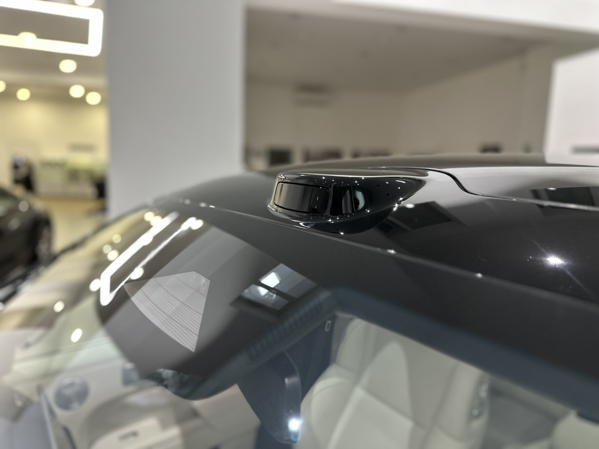 LIXIANG L7 52.3 kWh 1.5hyb AT (449 л.с.) 4WD