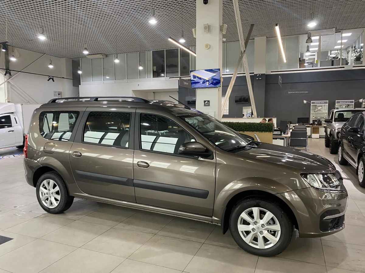 LADA LARGUS 1.6 MT (106 л.с.)