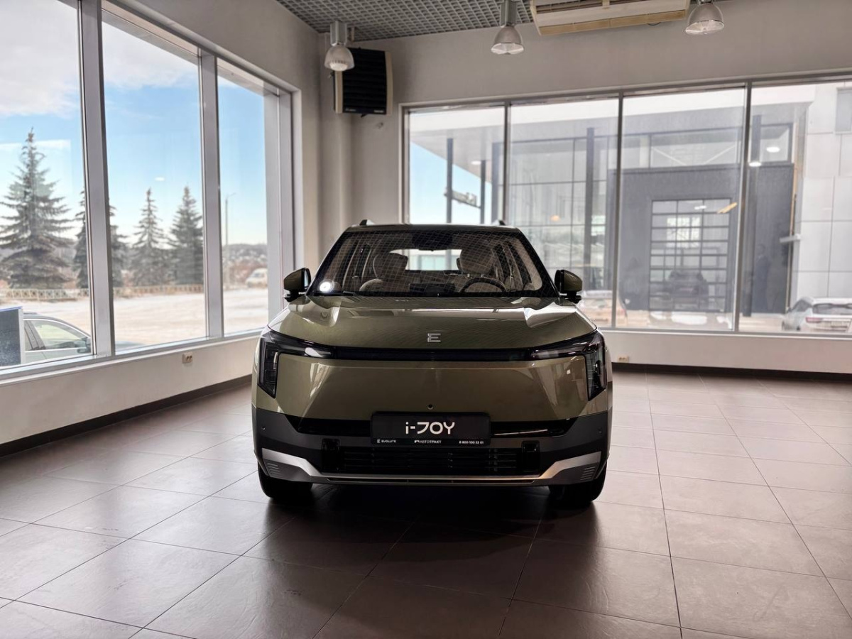 EVOLUTE I-SPACE 1.5hyb CVT (367 л.с.) 4WD