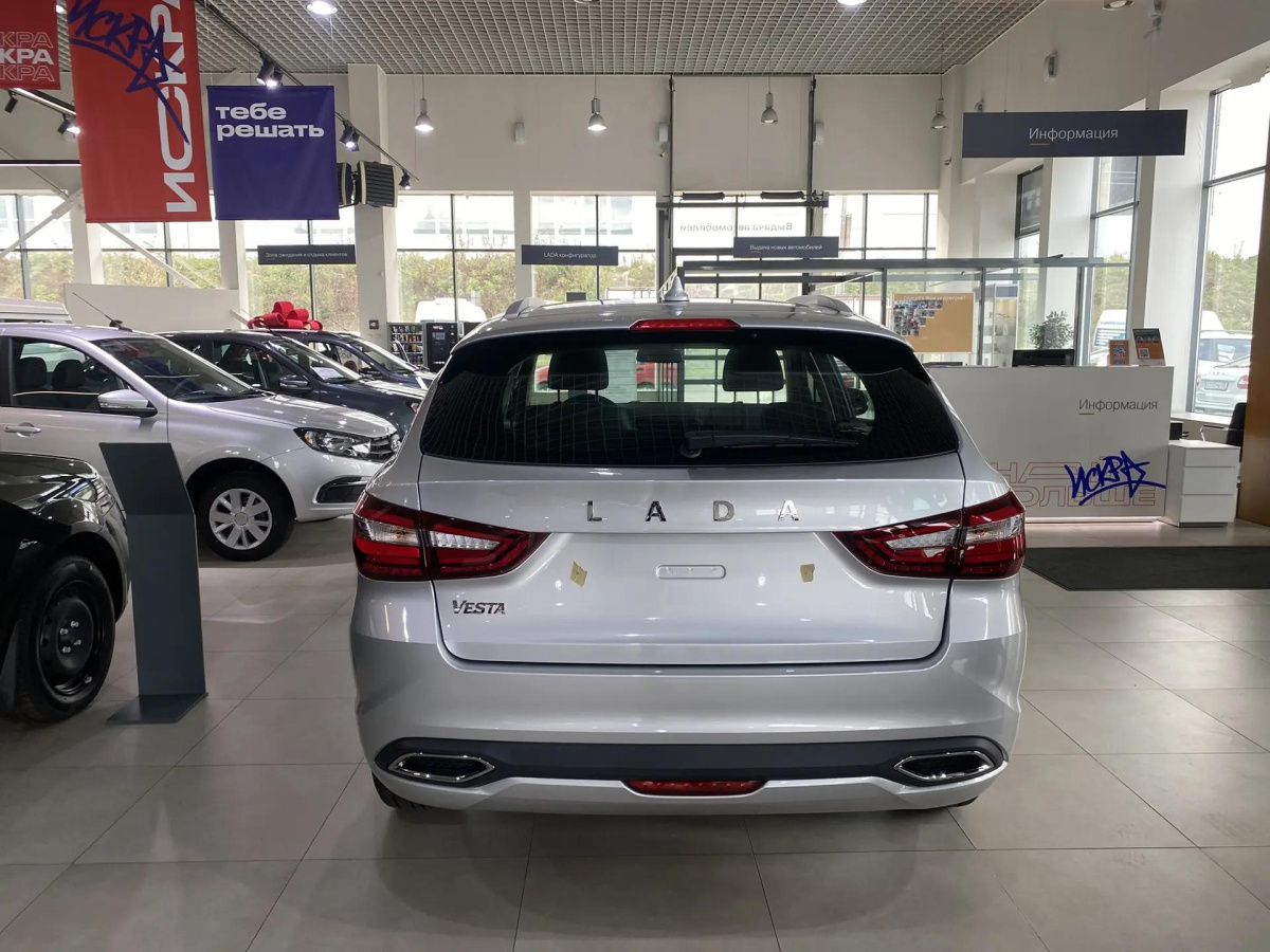 LADA VESTA 1.6 МТ (106 л.с.)