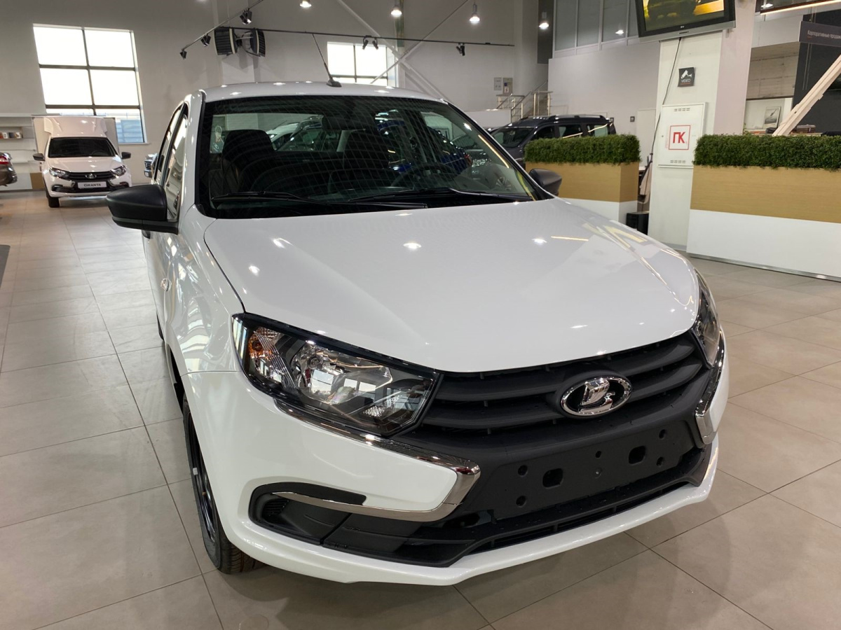 LADA GRANTA 1.6 MT (90 л.с.)